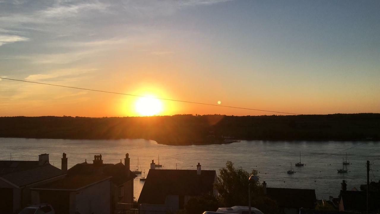 Crud Yr Awel Apartment Y Felinheli Eksteriør bilde