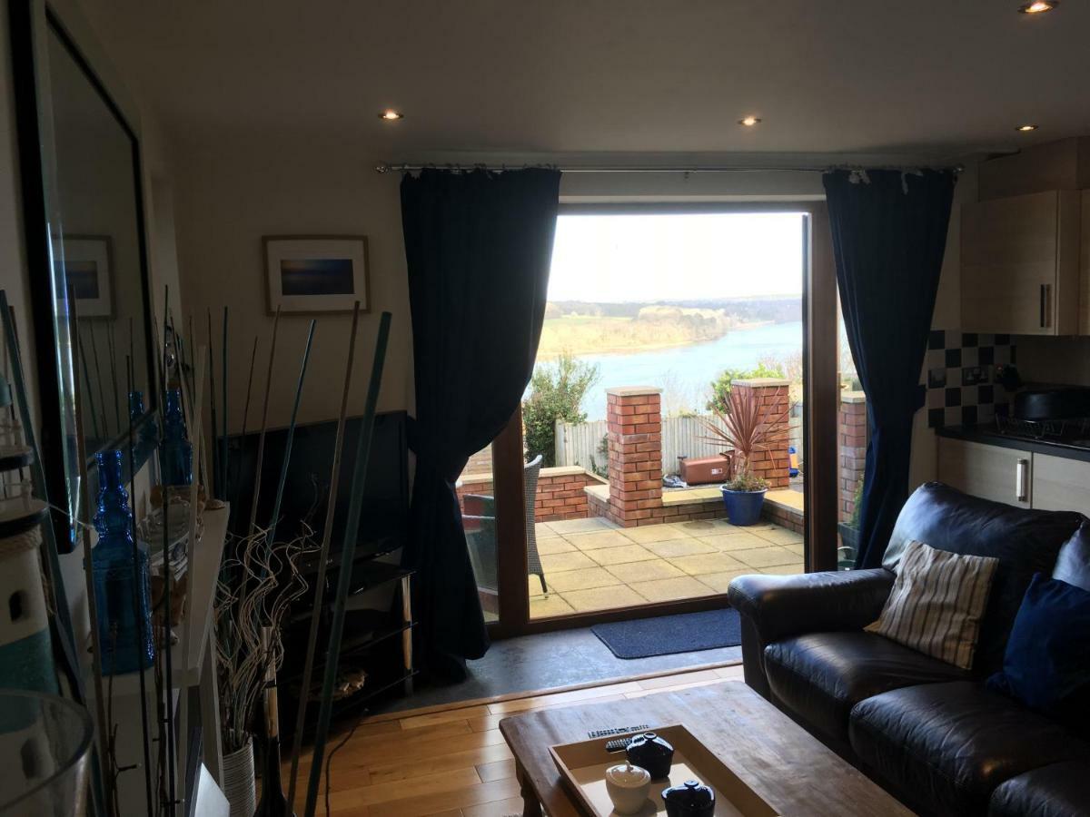 Crud Yr Awel Apartment Y Felinheli Eksteriør bilde