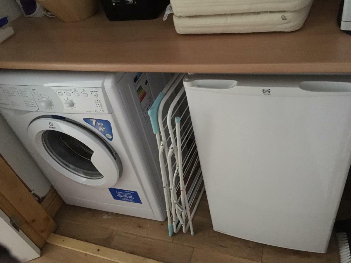 Crud Yr Awel Apartment Y Felinheli Eksteriør bilde