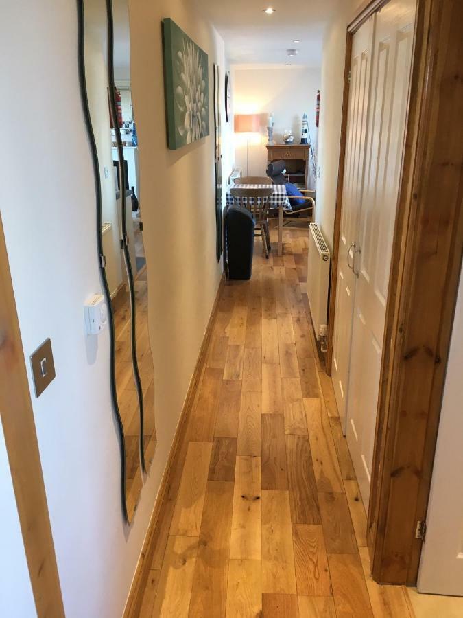 Crud Yr Awel Apartment Y Felinheli Eksteriør bilde