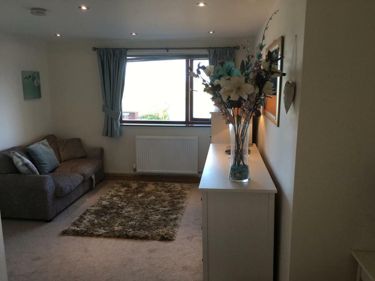 Crud Yr Awel Apartment Y Felinheli Eksteriør bilde