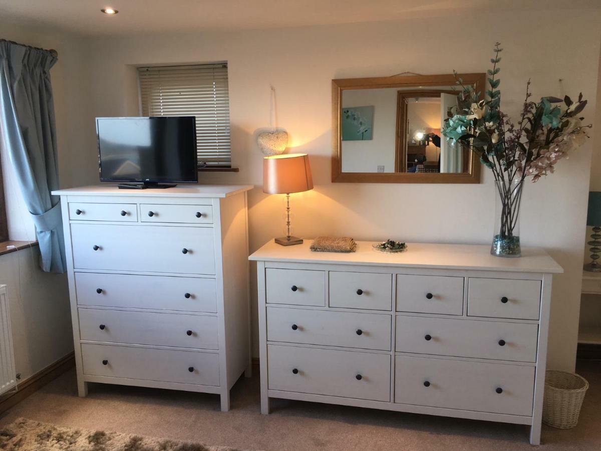 Crud Yr Awel Apartment Y Felinheli Eksteriør bilde